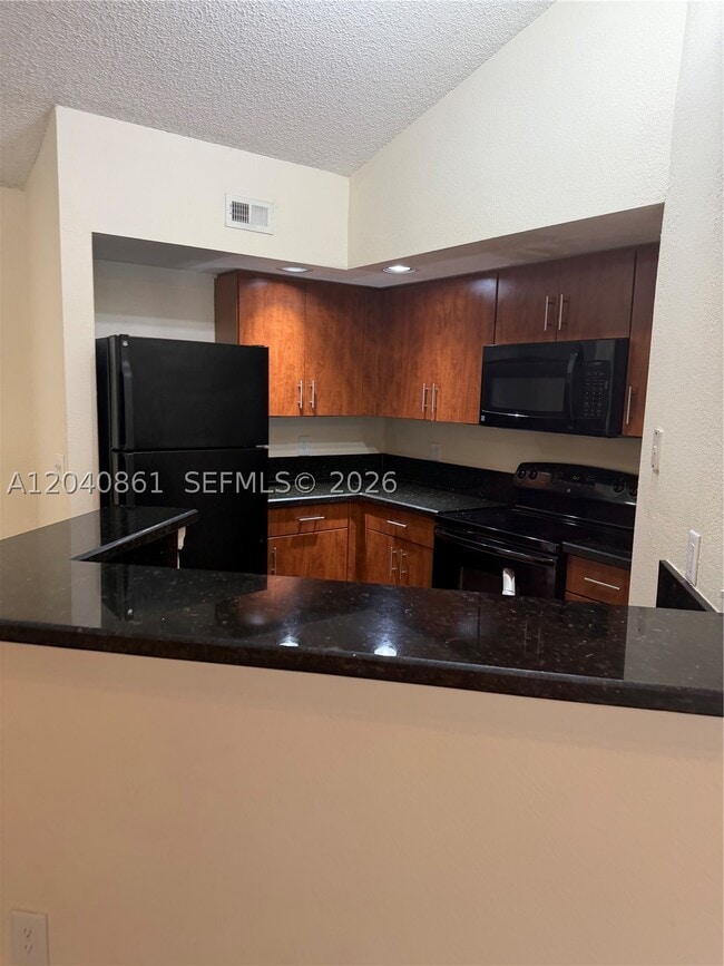Building Photo - 12950 Vista Isles Dr Unit 424