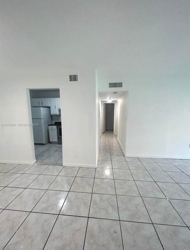 Photo - 3600 NW 21st St Unit 101