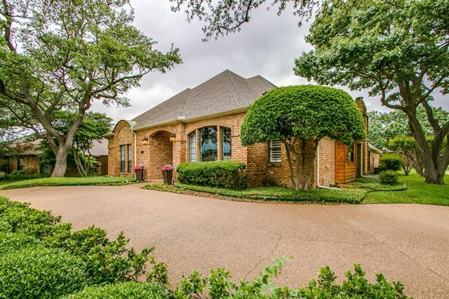 1325 Shamrock Ln