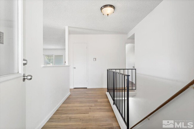 Photo - 1245 Muir Dr