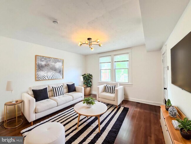 Photo - 4025 Kansas Ave NW Unidad 3