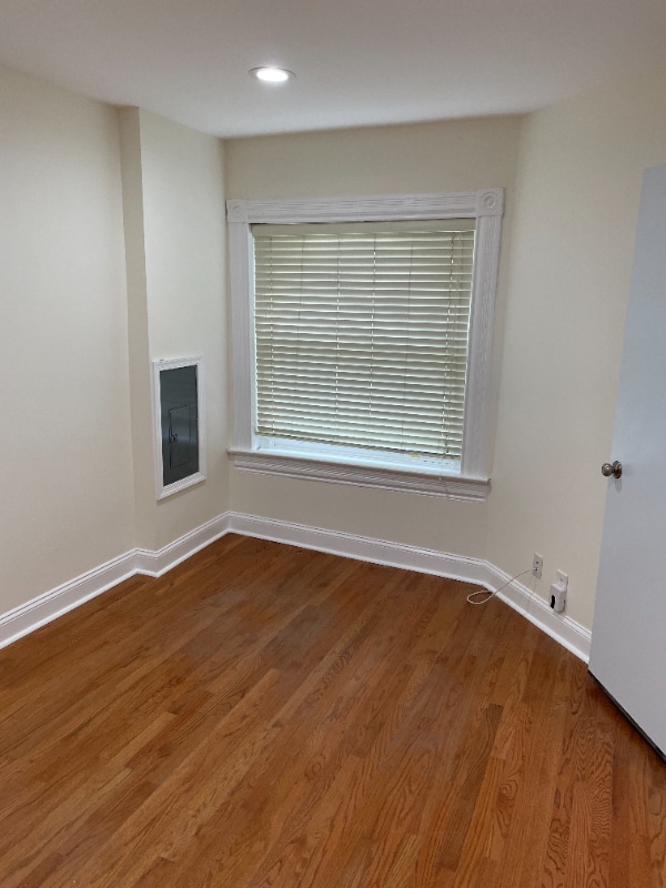 Photo - 1730 V St NW Unidad 1