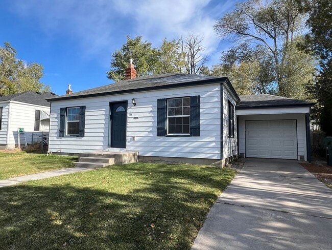 Photo - Super Clean Updated University Area Home