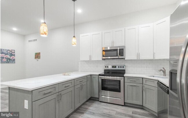 Photo - 1948 N 19th St Unidad 1