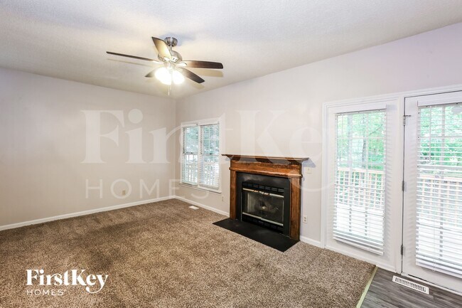 Photo - 10400 Hellebore Rd