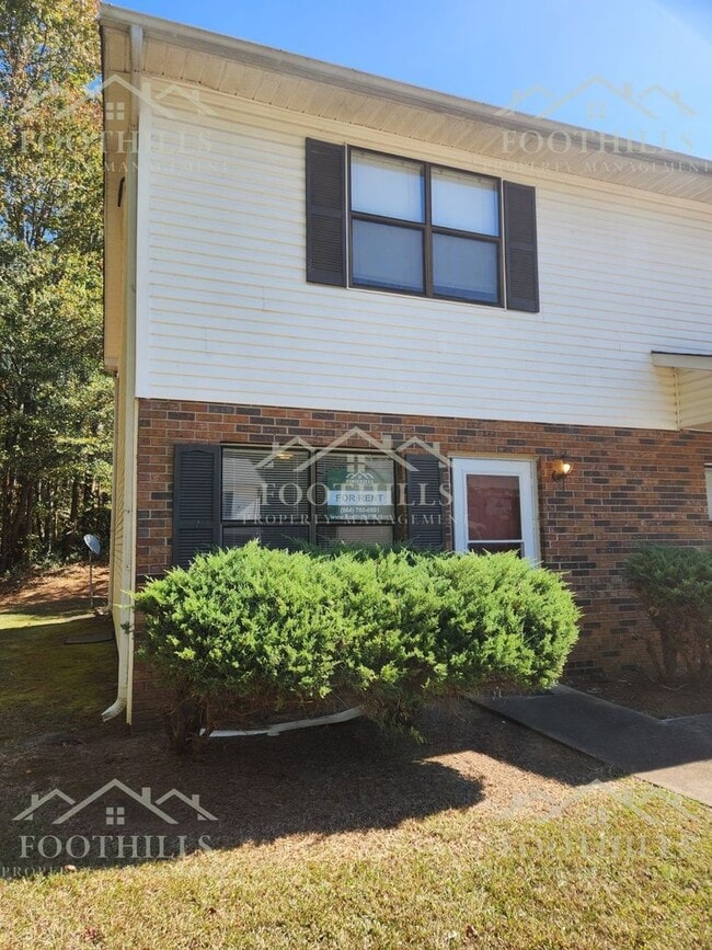 Photo - 108 Woodland Dr Unit F