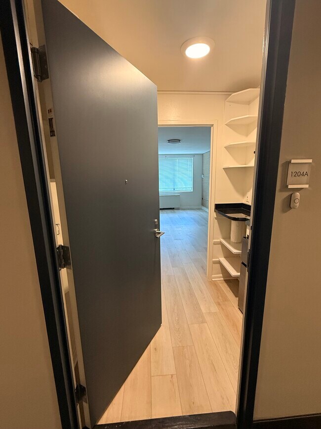 Photo - 10201 Grosvenor Pl Unit 1204a