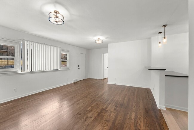 Photo - Newly Renovated Home - Steps Away from KU Med Unit 3906 Booth