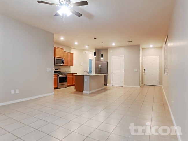 Photo - 14366 W Pershing St