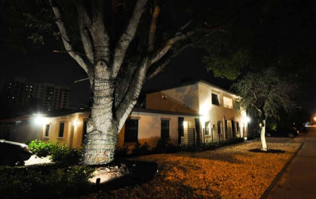 Photo - 112 NE 5th St Unit 1