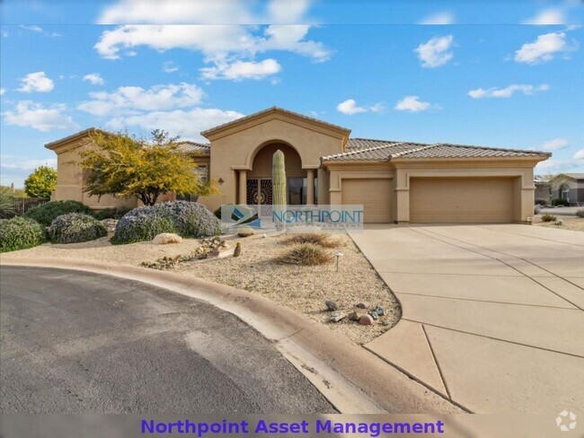 Building Photo - 4 bed, 3 bath in a Must-Have location Rental