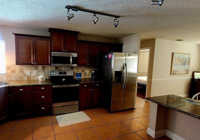 Photo - 10 Blackfoot Ct