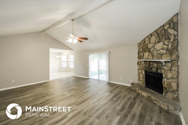 Photo - 11023 Poppins Ct