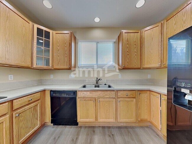 Photo - 9742 Jasper Dr