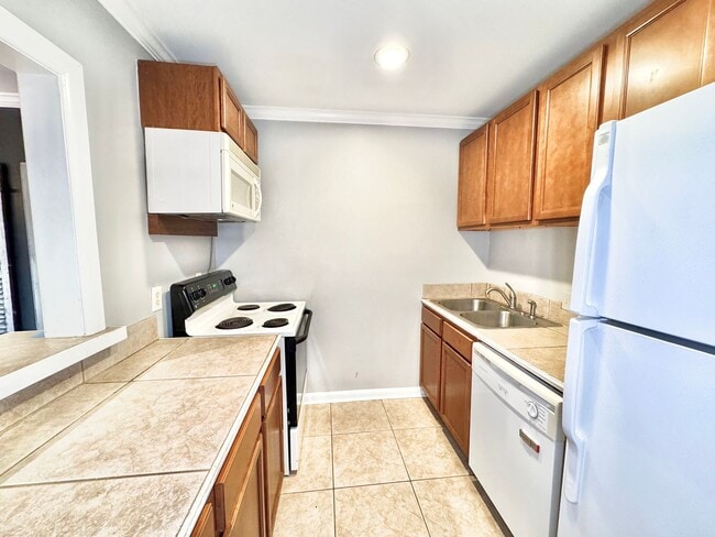 Photo - 3101 Highland Rd