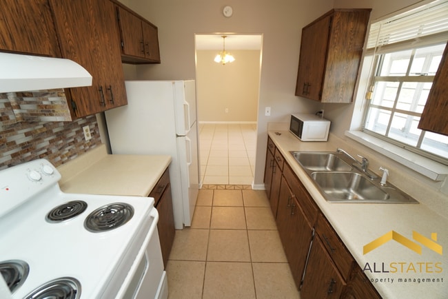 Photo - 14856 SW 35th Cir