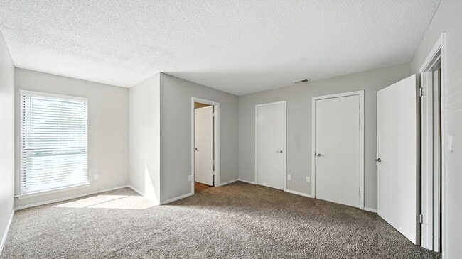 The Vale Apartments and Townhomes