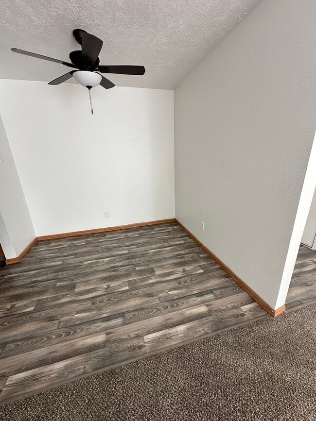 Hidden Bluffs Apartments
