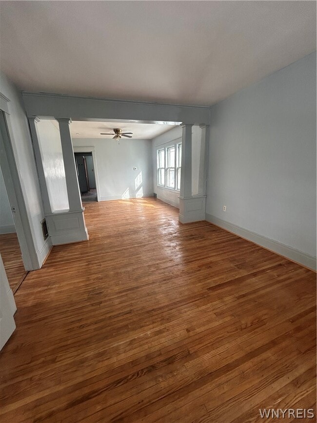 Photo - 74 Philadelphia St