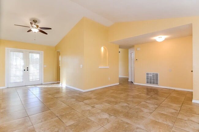 Photo - 7220 Bromley Dr