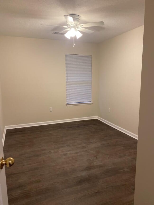 Photo - 343 Crooked Pine Trail