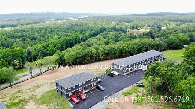 Building Photo - 9 Ridge Ln Unit 27
