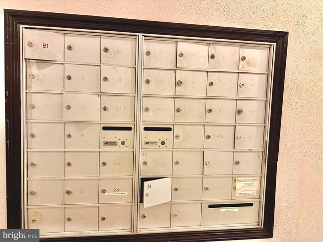 Photo - 4120 14th St NW Unidad B2