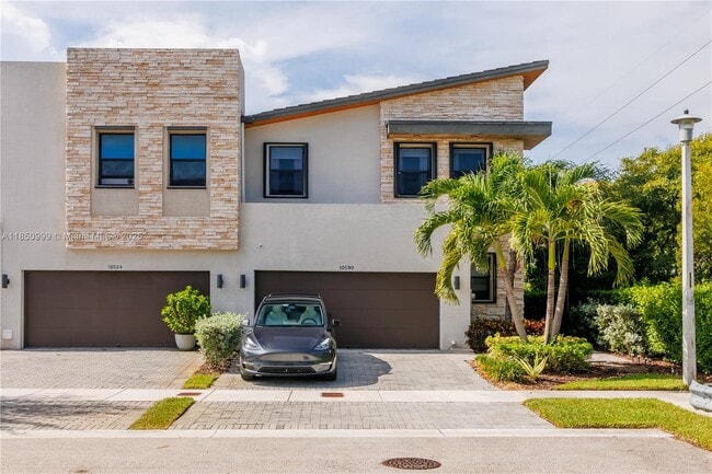 Building Photo - 10590 NW 78th Terrace Rental