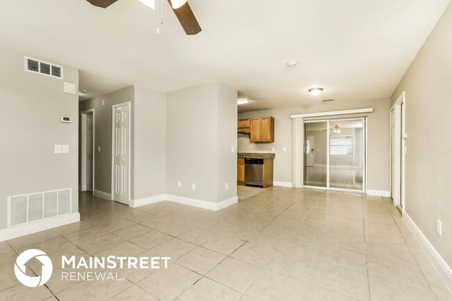 Photo - 7024 Davar Ave