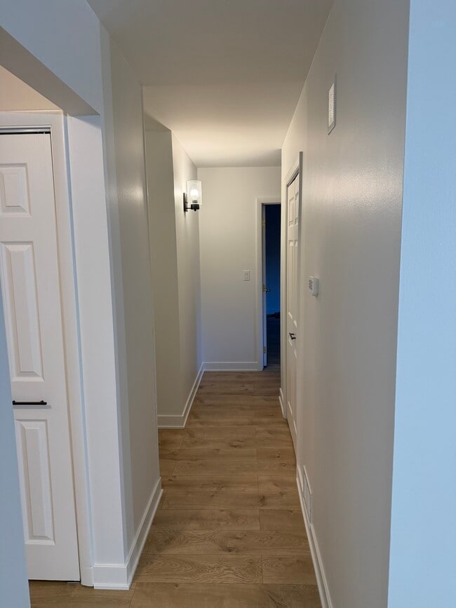 223 W Lake Cook Rd Unit 3