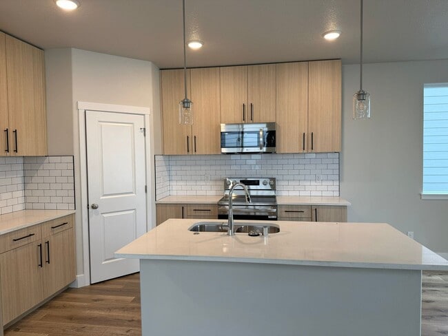 Photo - Beautiful Three Bedroom New Construction Home For Rent