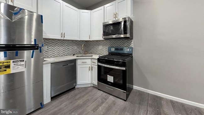 Building Photo - 1433 S 32nd St