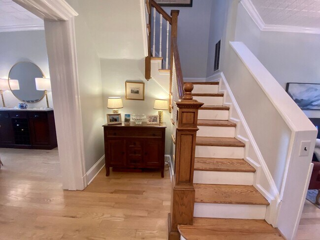 Photo - SPACIOUS 3 BED BROWNSTONE with PARKING, YARD and 2 DECKS!