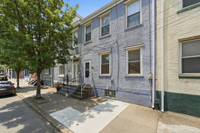 Photo - 98 S 18th St