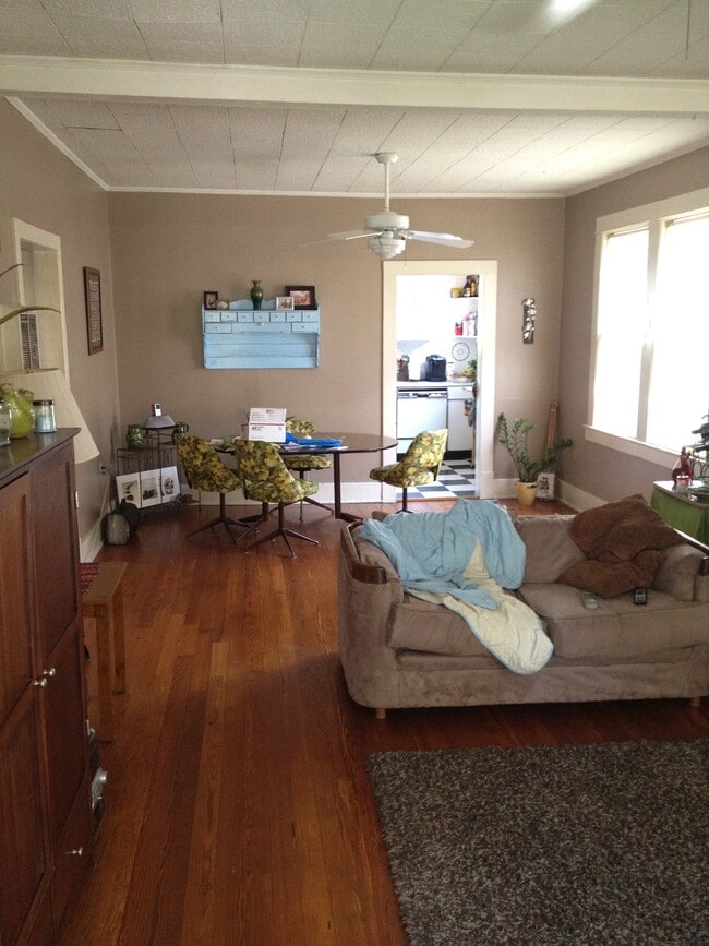 Photo - 2288 York Ave