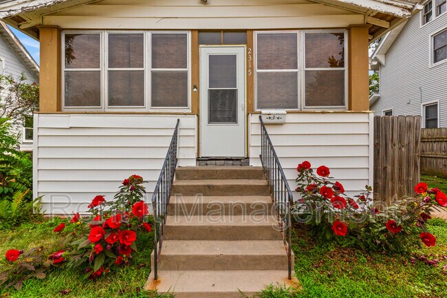 Photo - 2315 N. 61st.