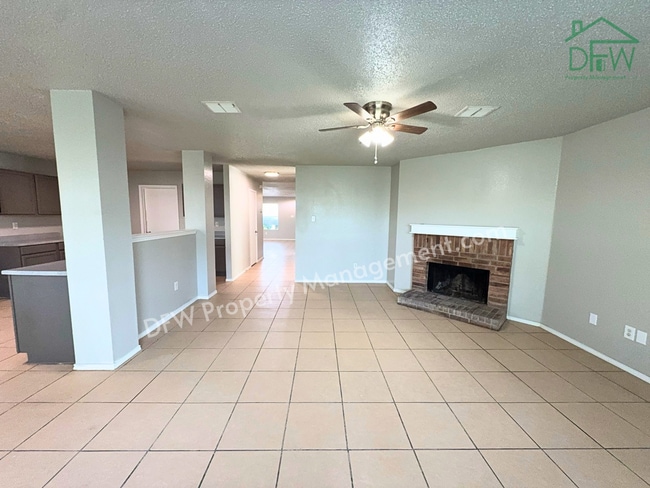 Photo - Spacious 4-Bedroom Home with Fireplace & Large Backyard in SW Fort Worth