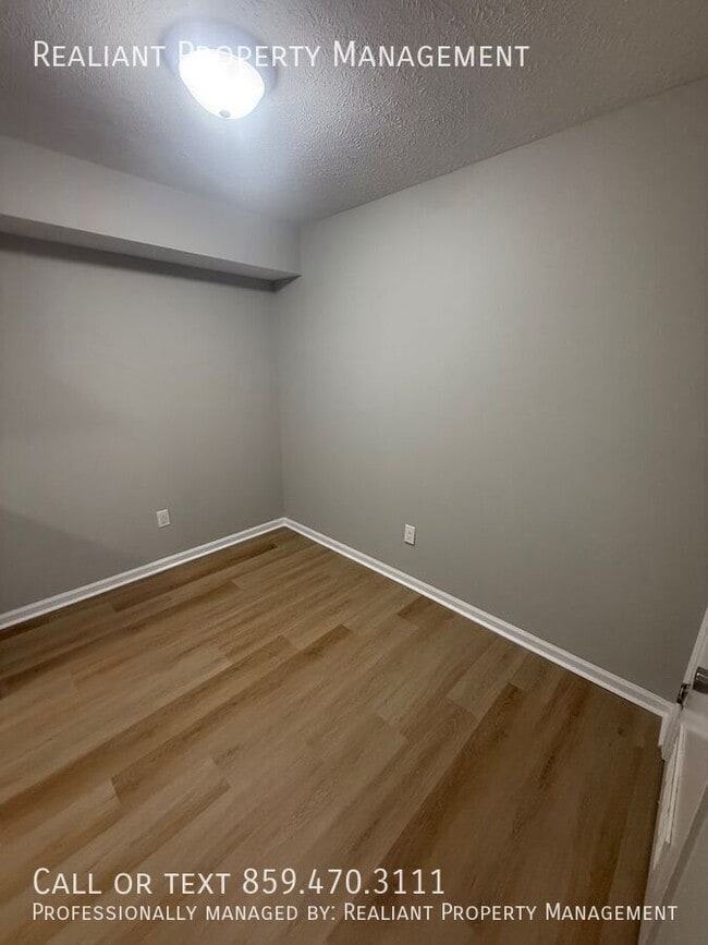 Photo - 31 Hurley St Unidad 11