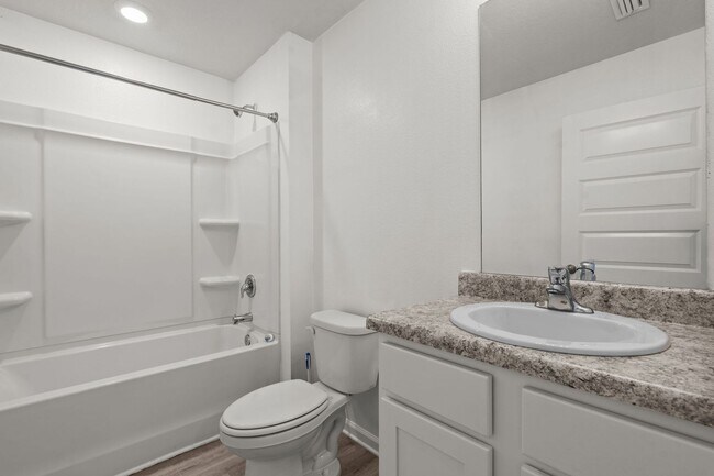 Photo - Beautiful 4/2 in Liberty Community