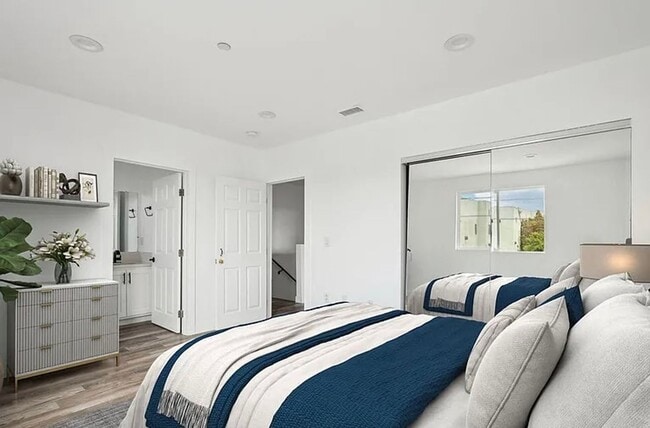 Photo - 3918 Brighton Ave Unidad 3918 1/4