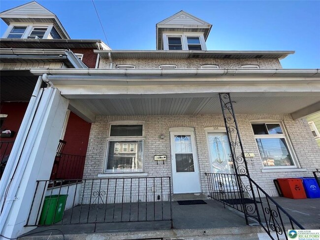 Photo - 116 E Elizabeth Ave