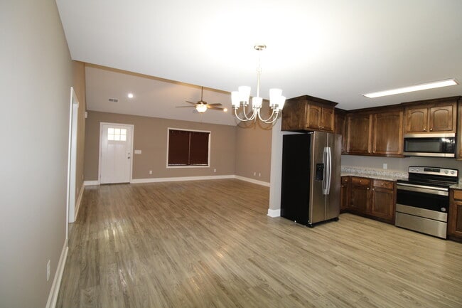 Photo - 2280 Equinox Ave