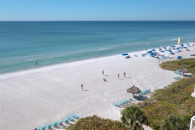 Photo - 2425 Gulf of Mexico Dr Unit 7B