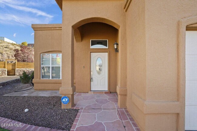 Photo - 1451 Senda Del Sol Ln