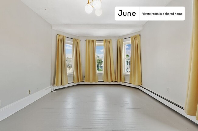 Photo - Room in Shared 4 bed/2 bath home Unit A