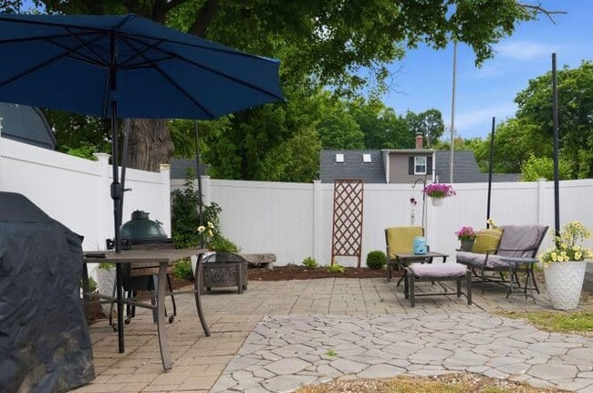 3 Princeton St Unit B