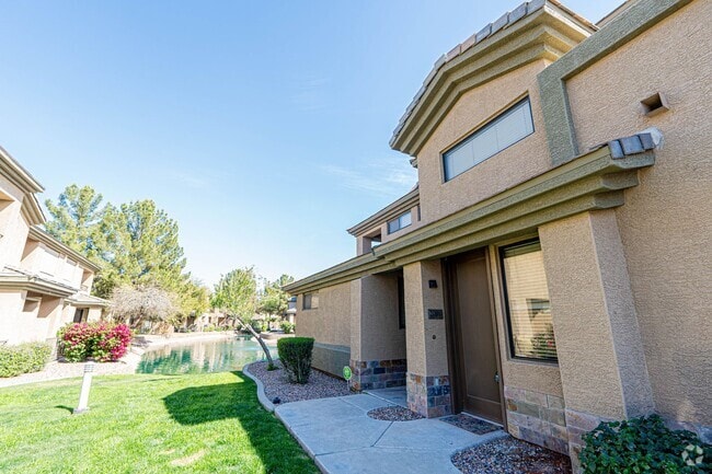 Building Photo - 3-Bed, 2-Bath Condo with Stunning Lake Views!