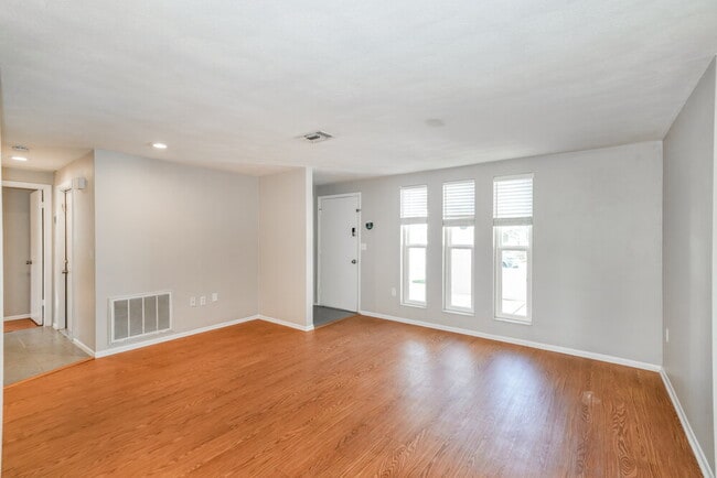 Photo - 4308 Chipmunk Dr