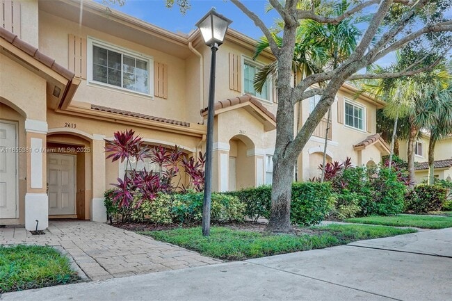 Photo - 2613 SW 83rd Terrace