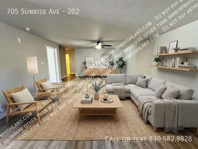 Building Photo - 705 Sunrise Ave Unit 202